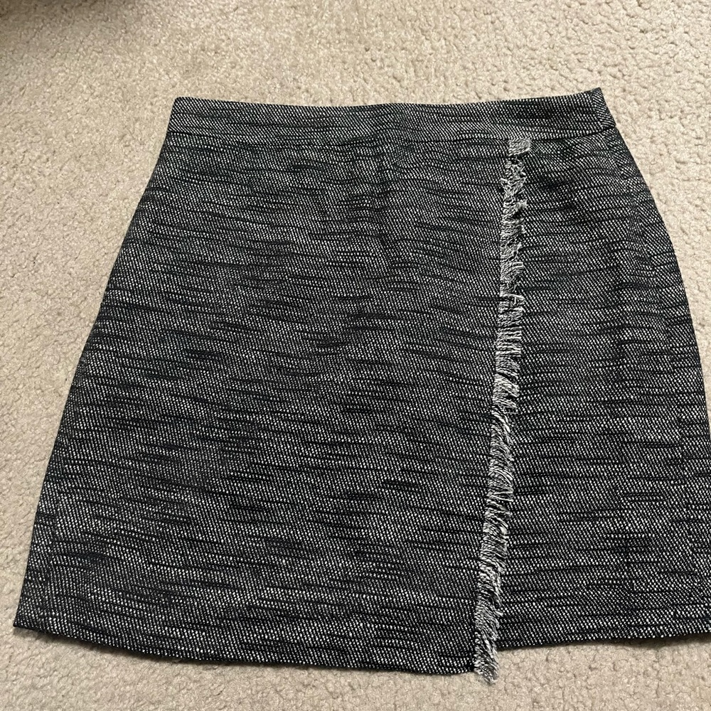 Super cute skirt!
